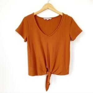 Vanilla Star Textured Tie Front V-Neck T-Shirt Small